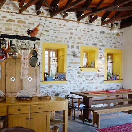 Sweet Agios Georgios Nileias