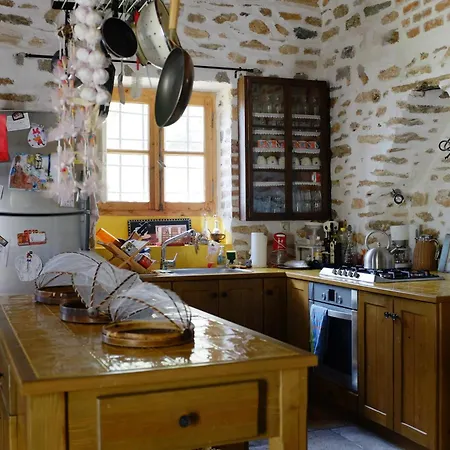 Sweet Ferienhaus Agios Georgios Nileias