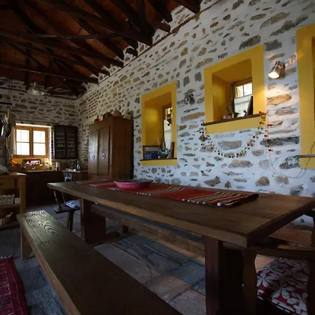 Sweet Agios Georgios Nileias